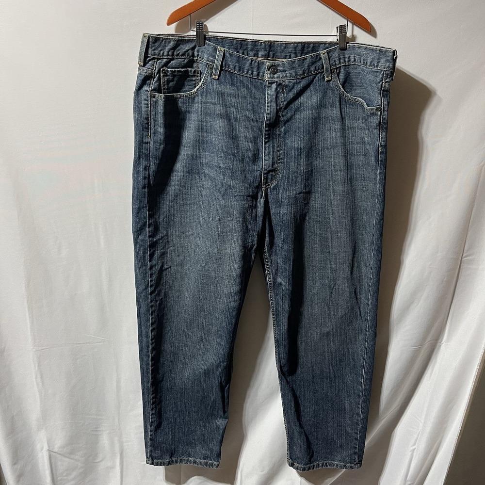 Levi's 550 Jeans Men 46x30 Blue Medium Wash Tapered Leg Relaxed Fit Denim